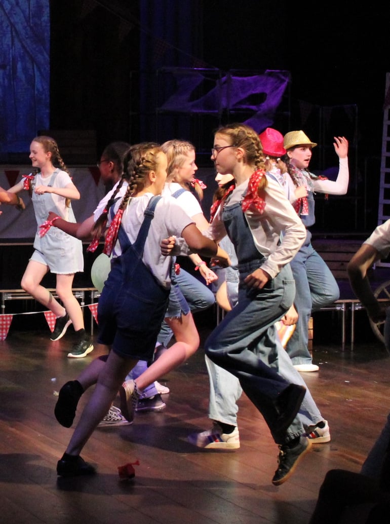 The lower school take to the stage!