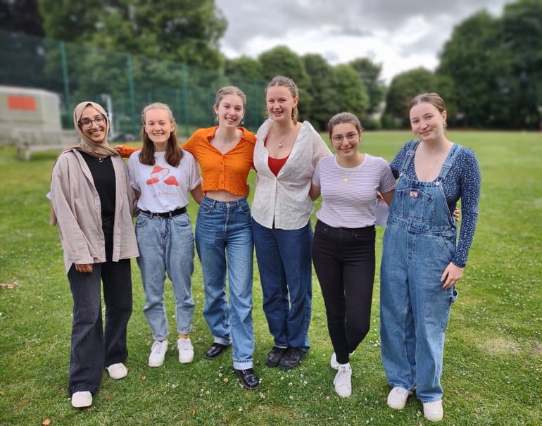 Outstanding IB results for Redmaids' High students