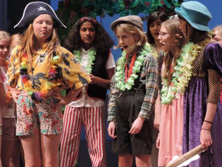 Junior School students take to the stage